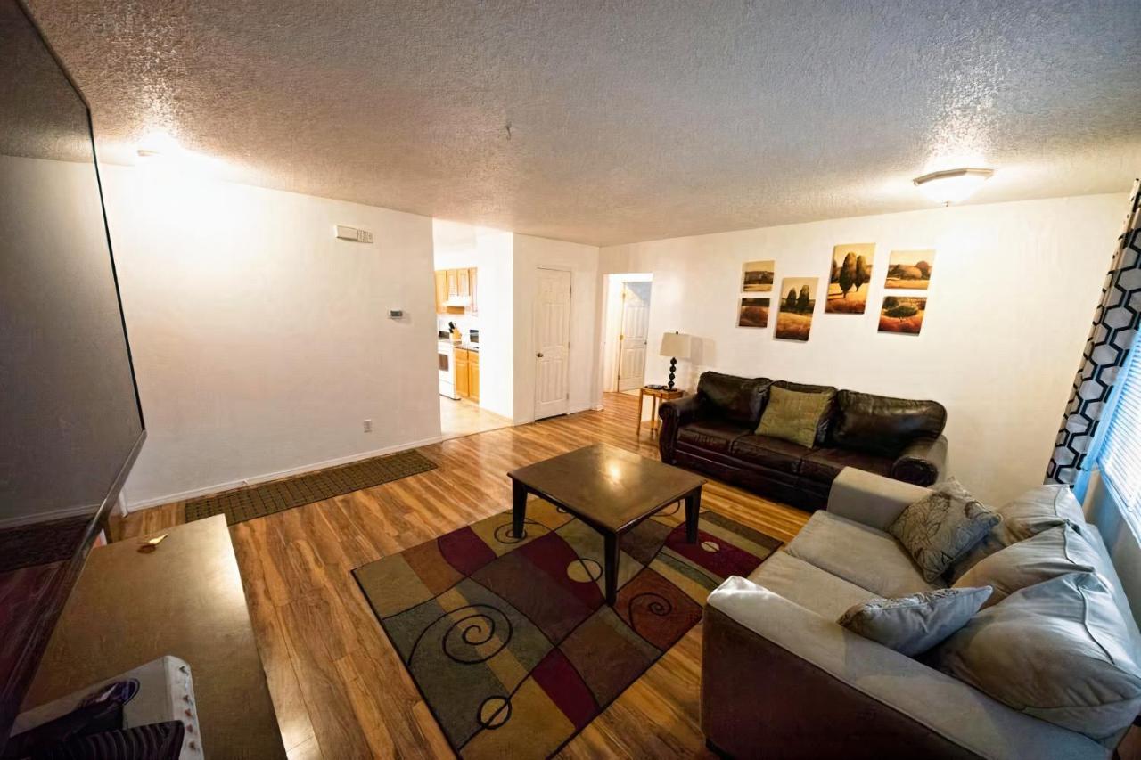 Stay Anchorage! Furnished Two Bedroom Apartments With High Speed Wifi Extérieur photo