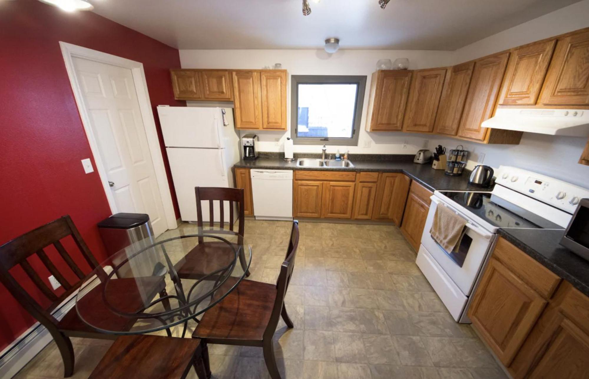 Stay Anchorage! Furnished Two Bedroom Apartments With High Speed Wifi Chambre photo