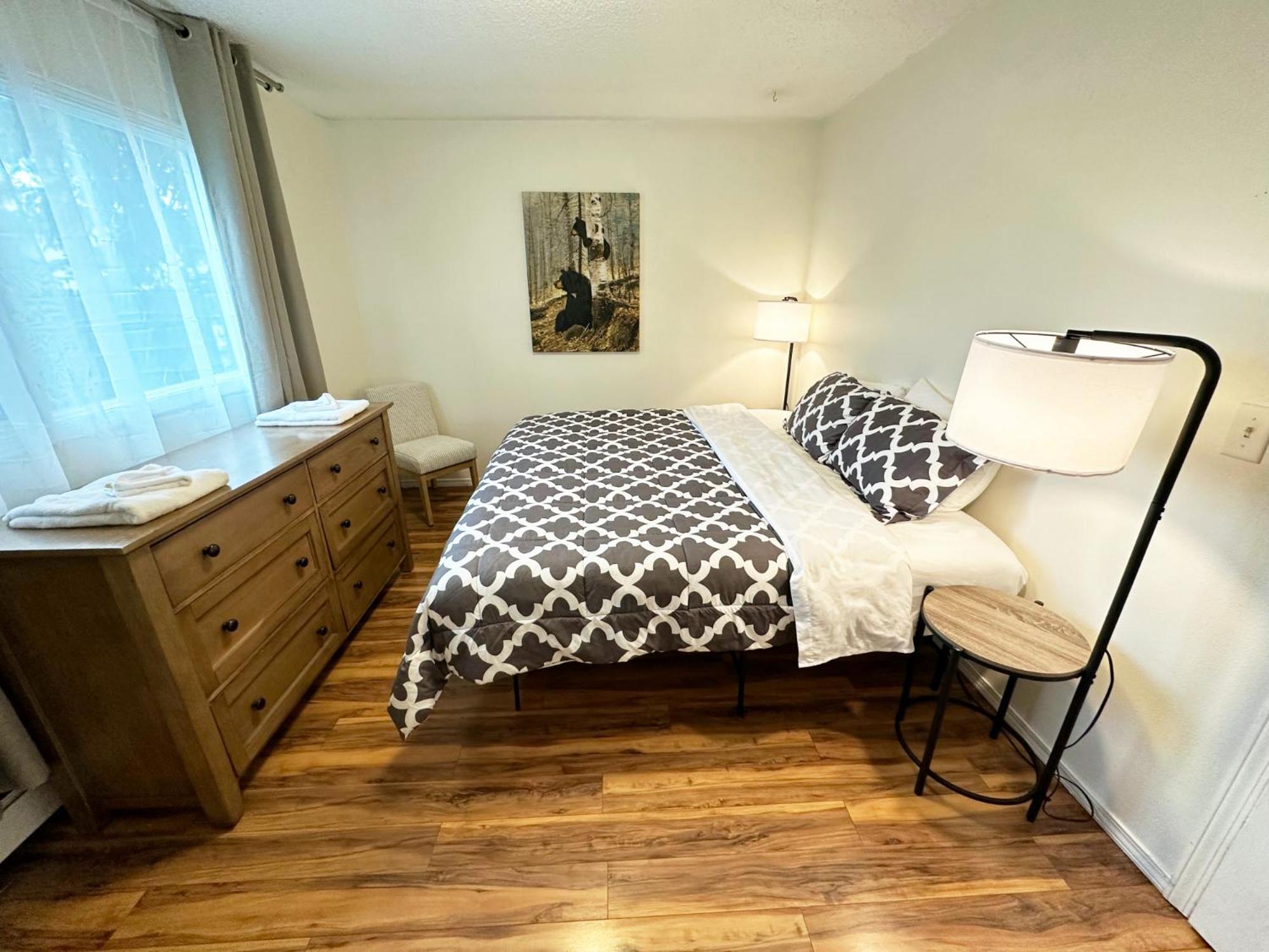 Stay Anchorage! Furnished Two Bedroom Apartments With High Speed Wifi Chambre photo